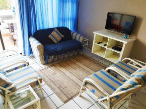  Dumela Margate Flat No 3  Маргейт